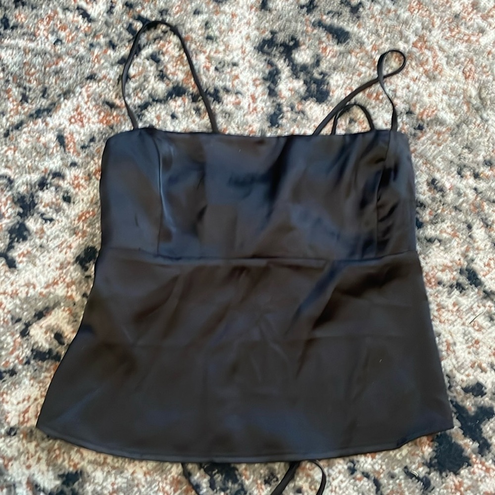 Garage crisscross black going out top size small